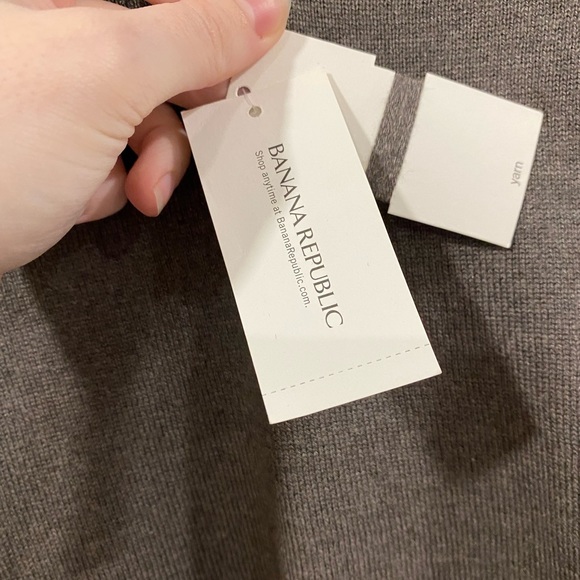 NWT men’s banana republic silk and cashmere sweater - Picture 4 of 6